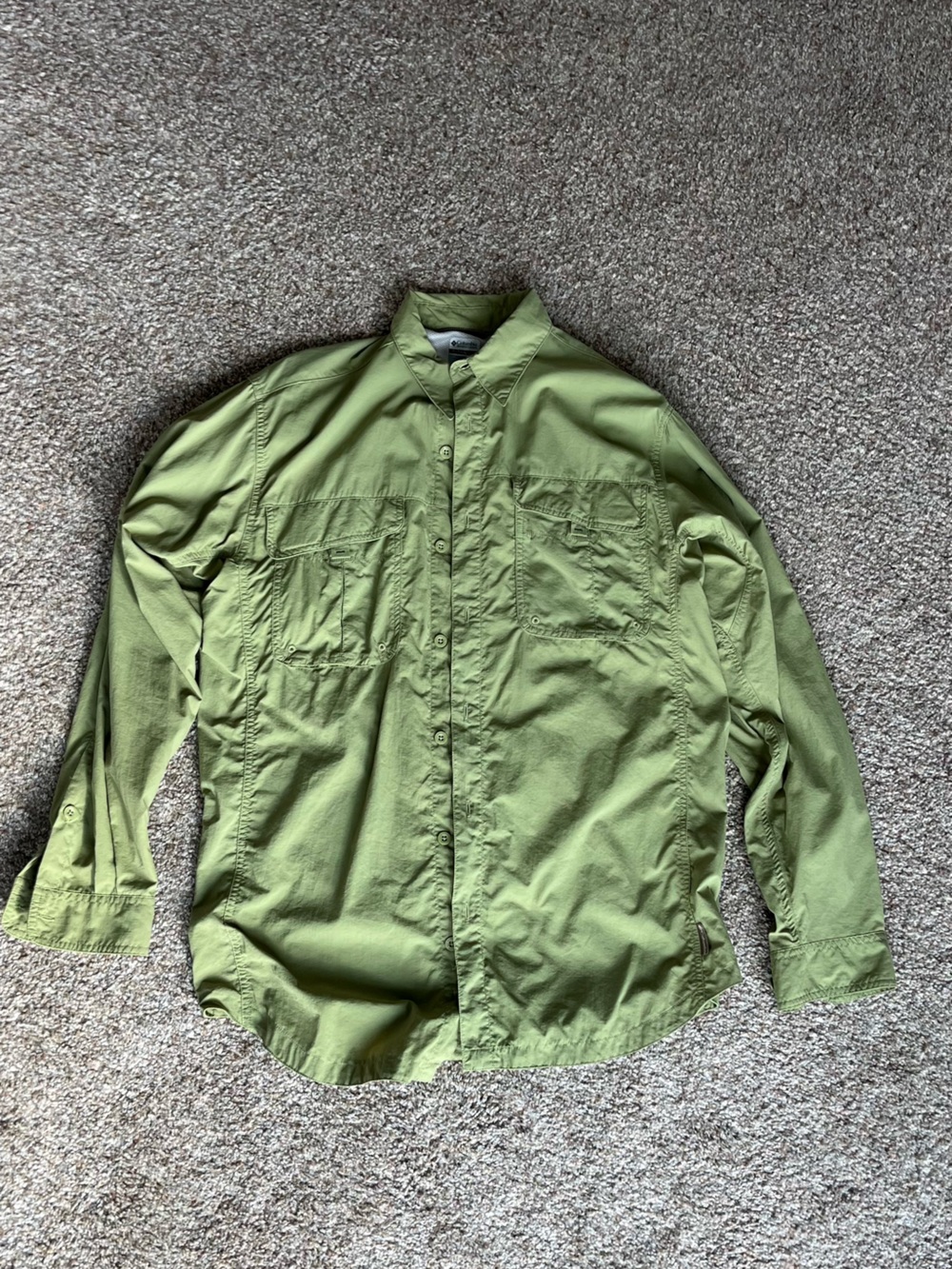 Men’s Green Button-Front Shirt